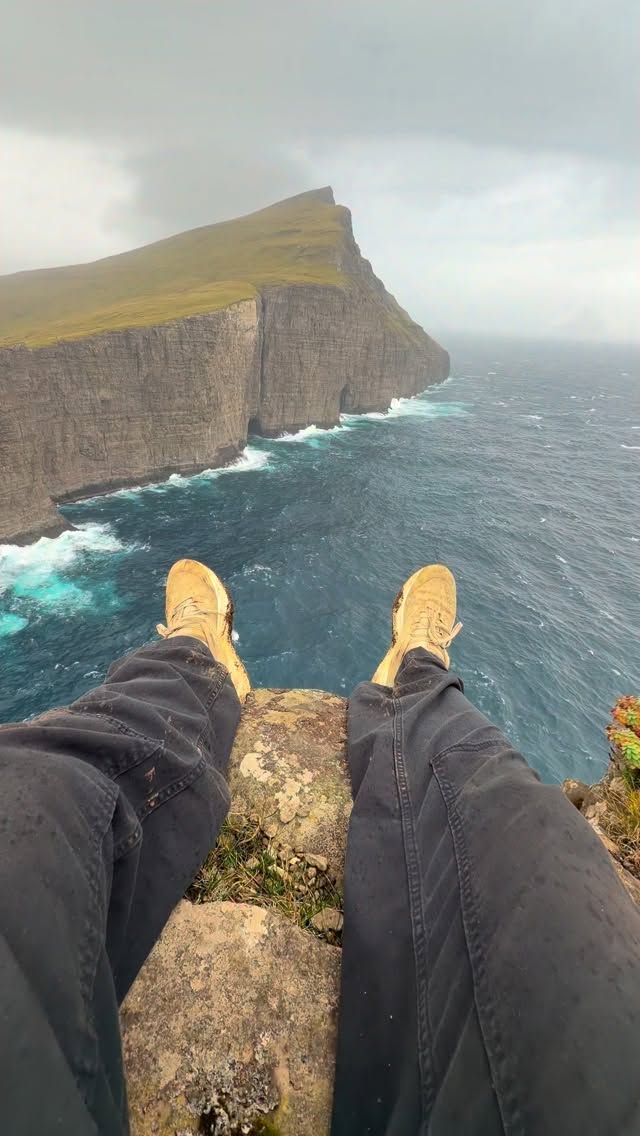 Sørvágsvatn: The Lake Above The Ocean
