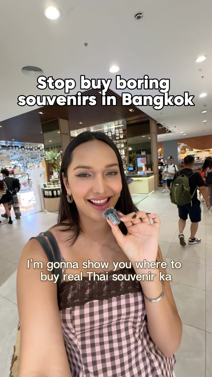 Thai Souvenirs at CentralWorld's Hug Craft