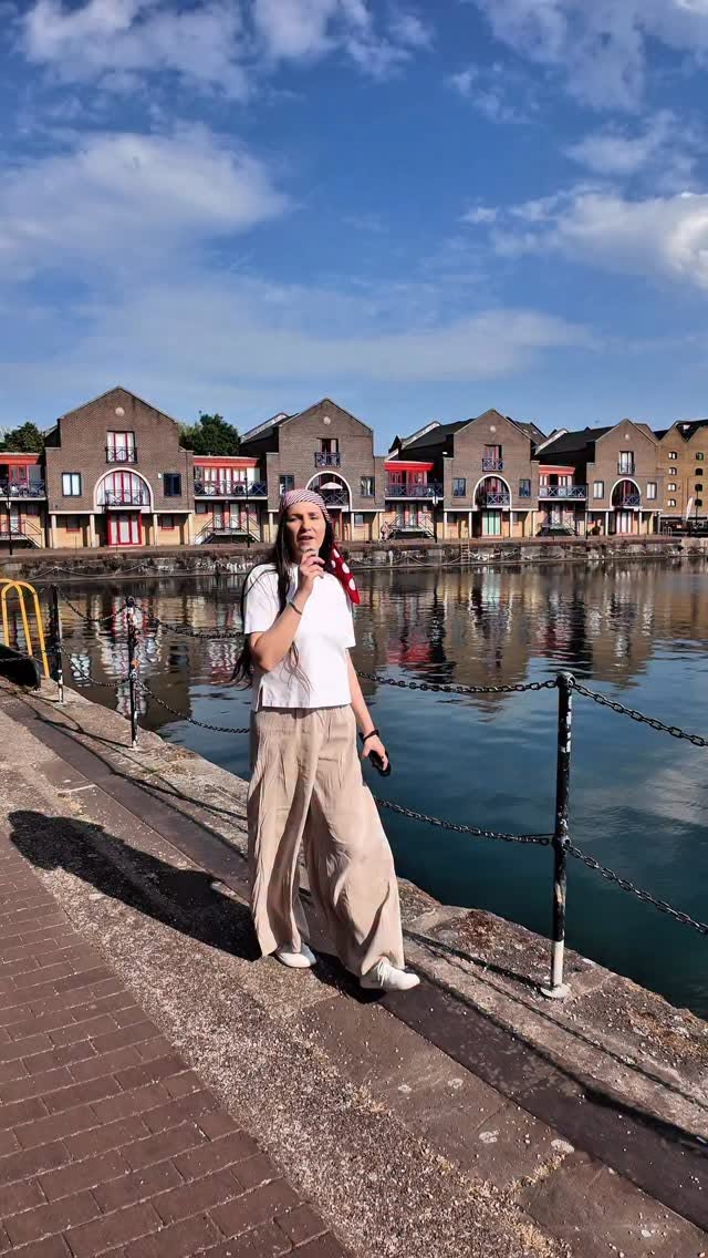 East London Riverside Walk Through Historic Docklands