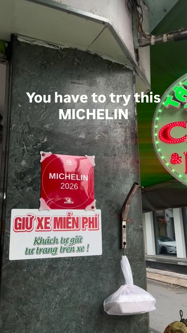 Michelin Guide's Bánh Cuốn Highlight