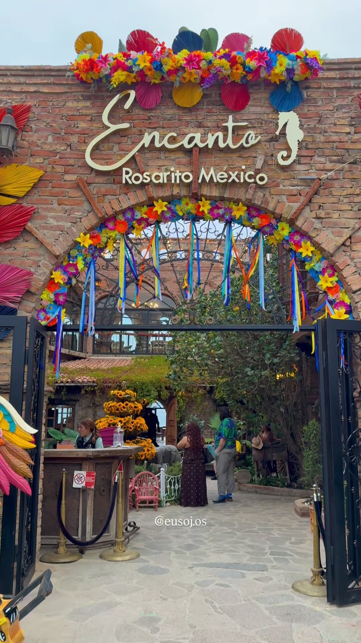 Encanto Restaurante: Magic by the Sea