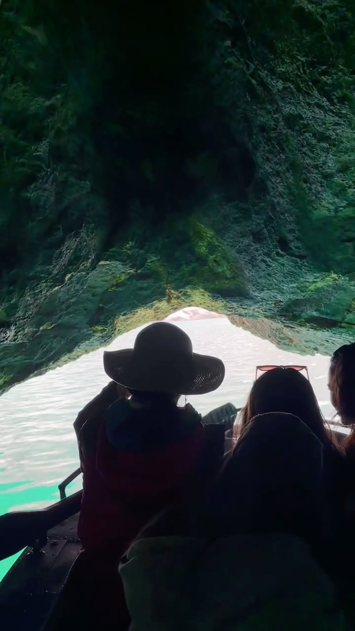 Kyrgyzstan's Köl-Suu Lake Offers Cave Boat Tours