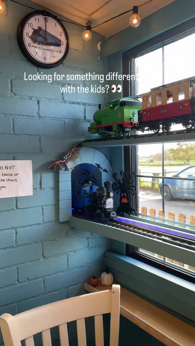 Nibbles Railway Cafe: A Train-Delivered Dining Adventure
