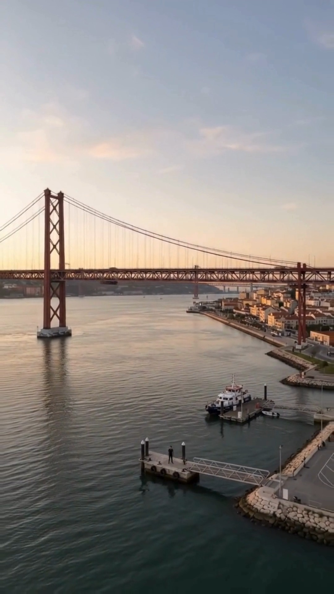 Lisbon's Artistic Hubs and Scenic Spots