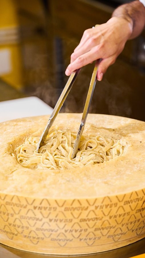 Lisbon Restaurant's Truffle Pasta Show