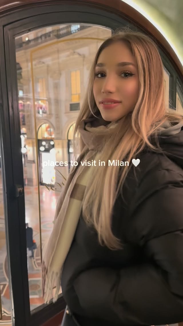 Milan's Top Attractions: Castles, Galleries, and Cafes