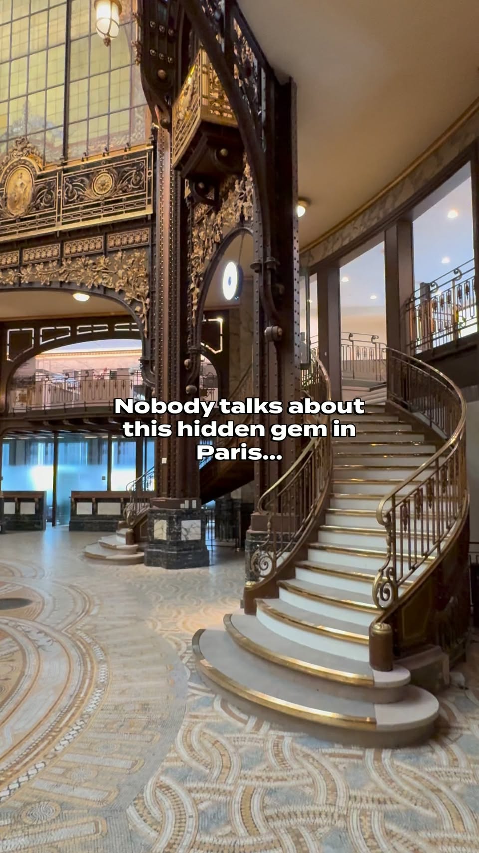 Paris's Belle Époque Banking Hall