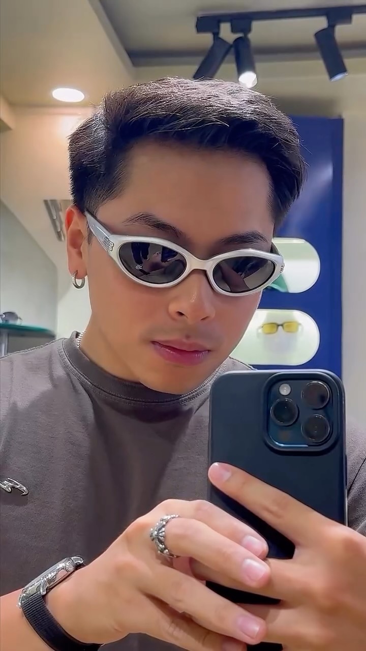 Custom Eyewear Shops With Unique Styles