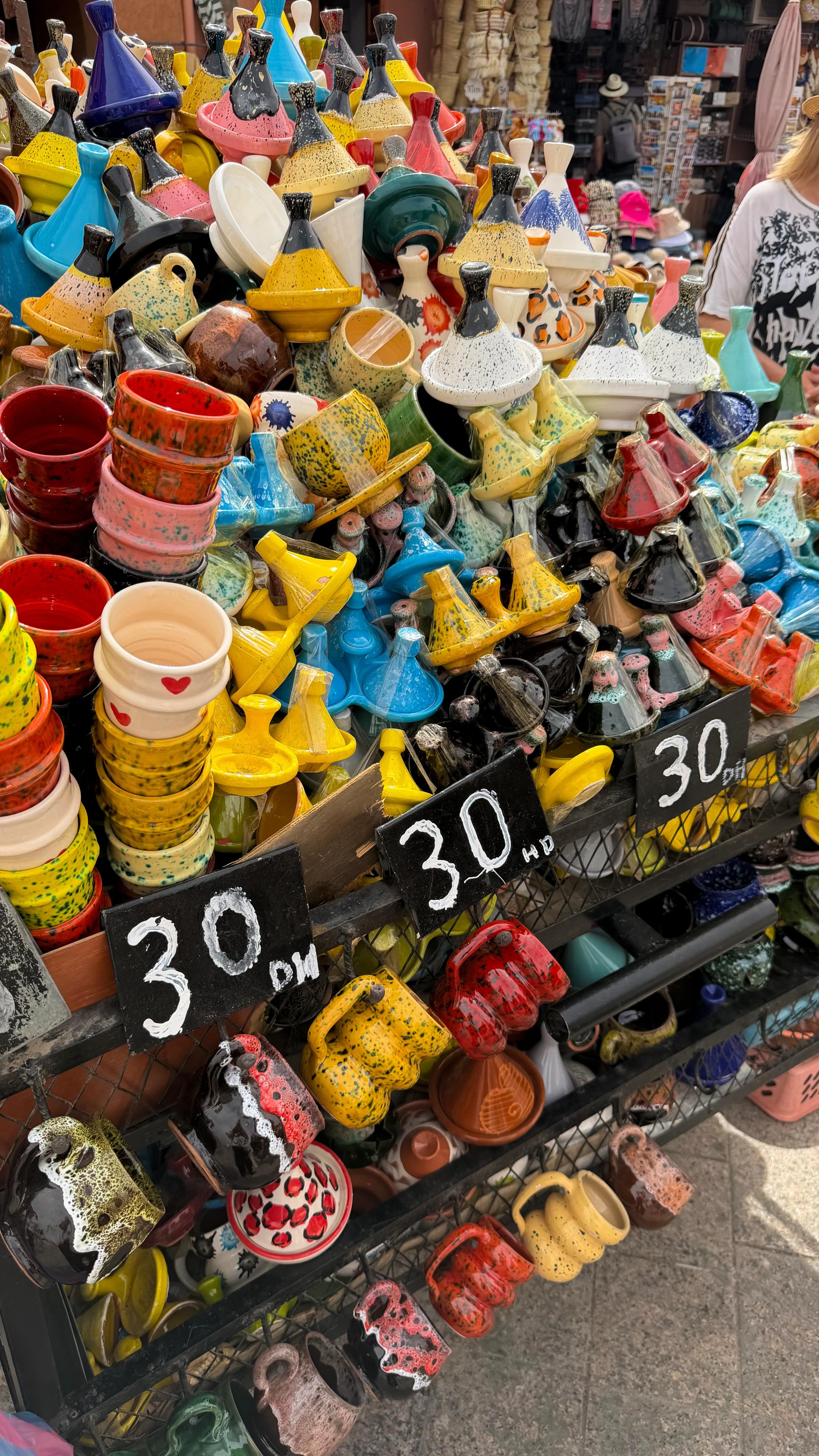 Jemaa el-Fnaa Market for Affordable Cups