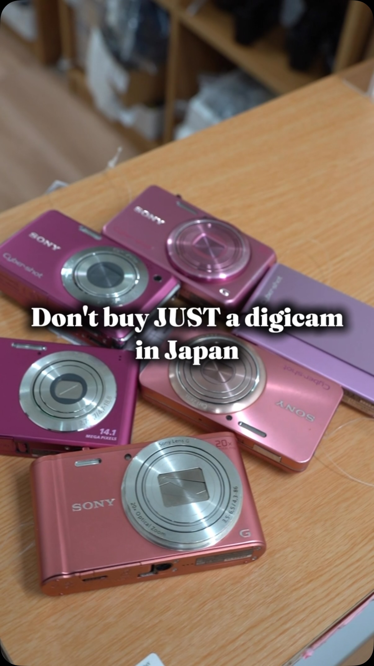 Tokyo Used Camera Offers Complete Vintage Digicam Packages