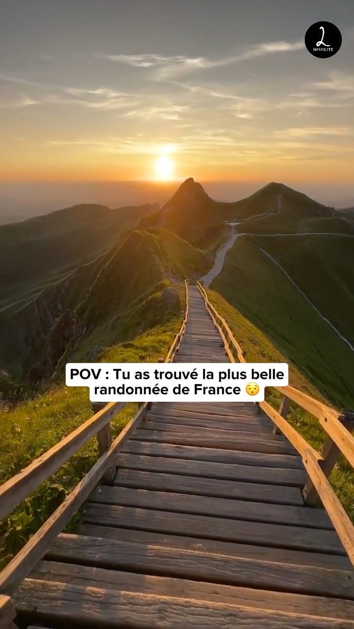 Hike to Puy de Sancy Summit
