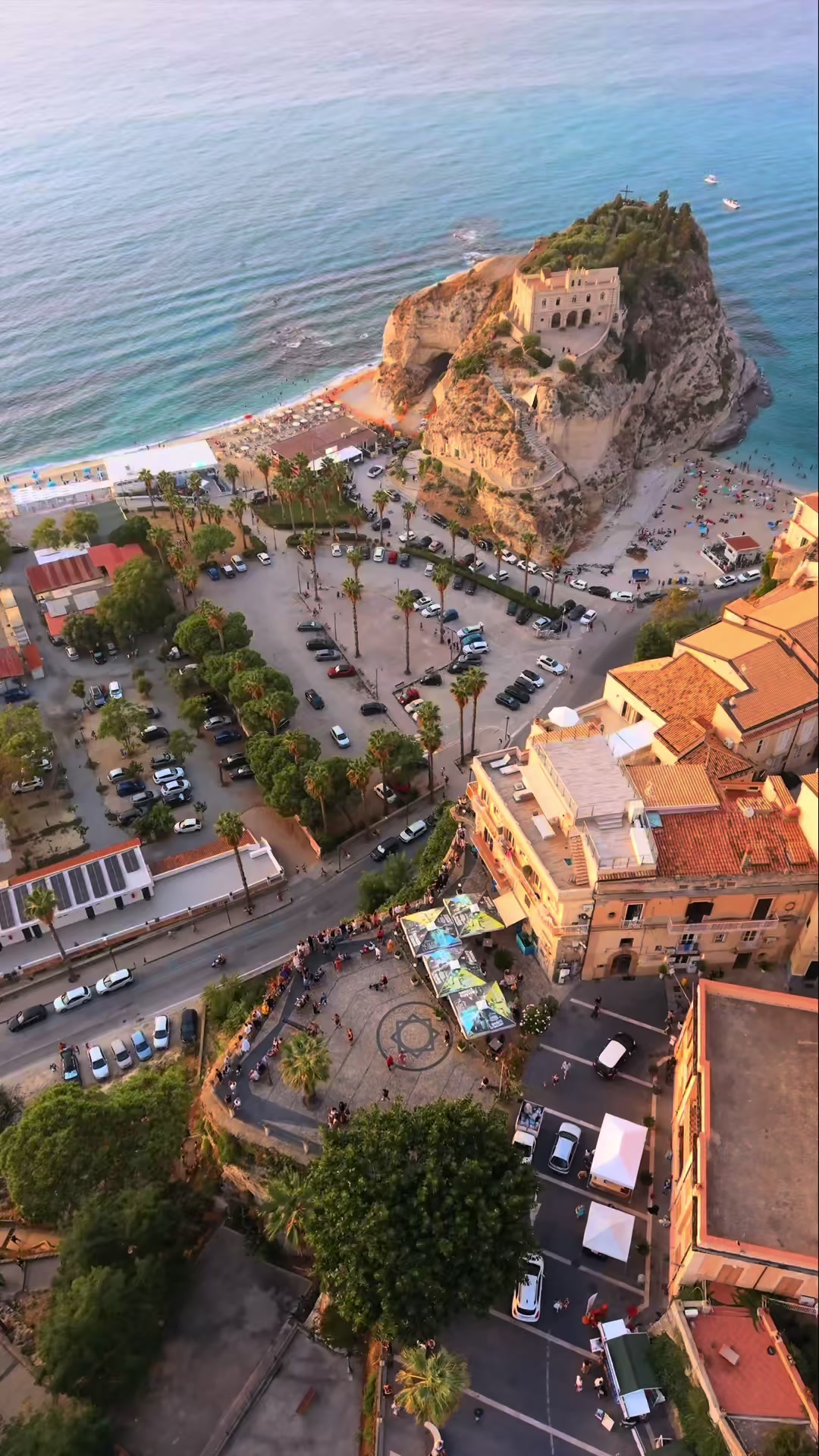 Explore Tropea's Beaches, Views, and Calabrian Cuisine