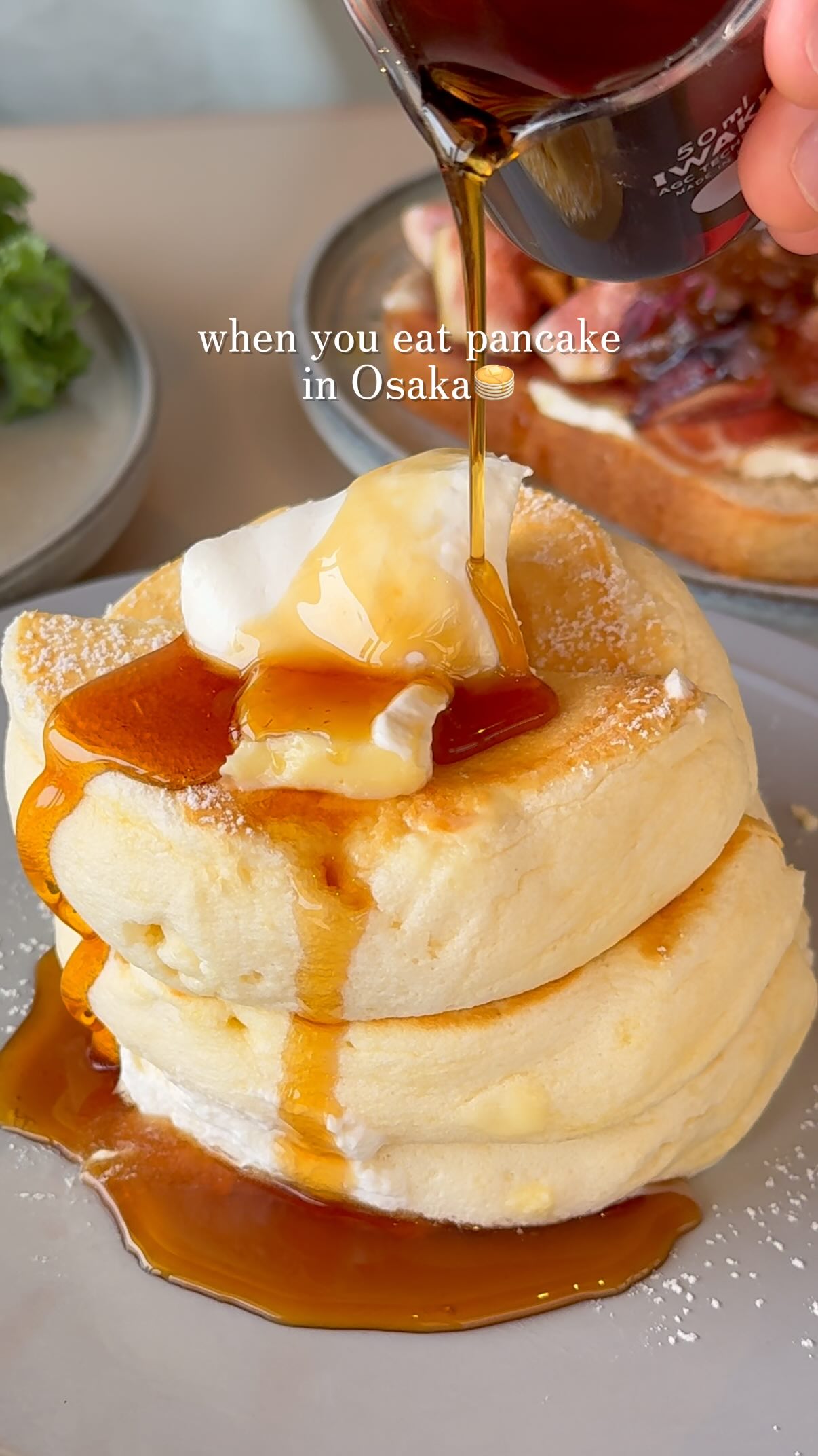 New Osaka Cafe Near Castle Serves Fluffy Pancakes