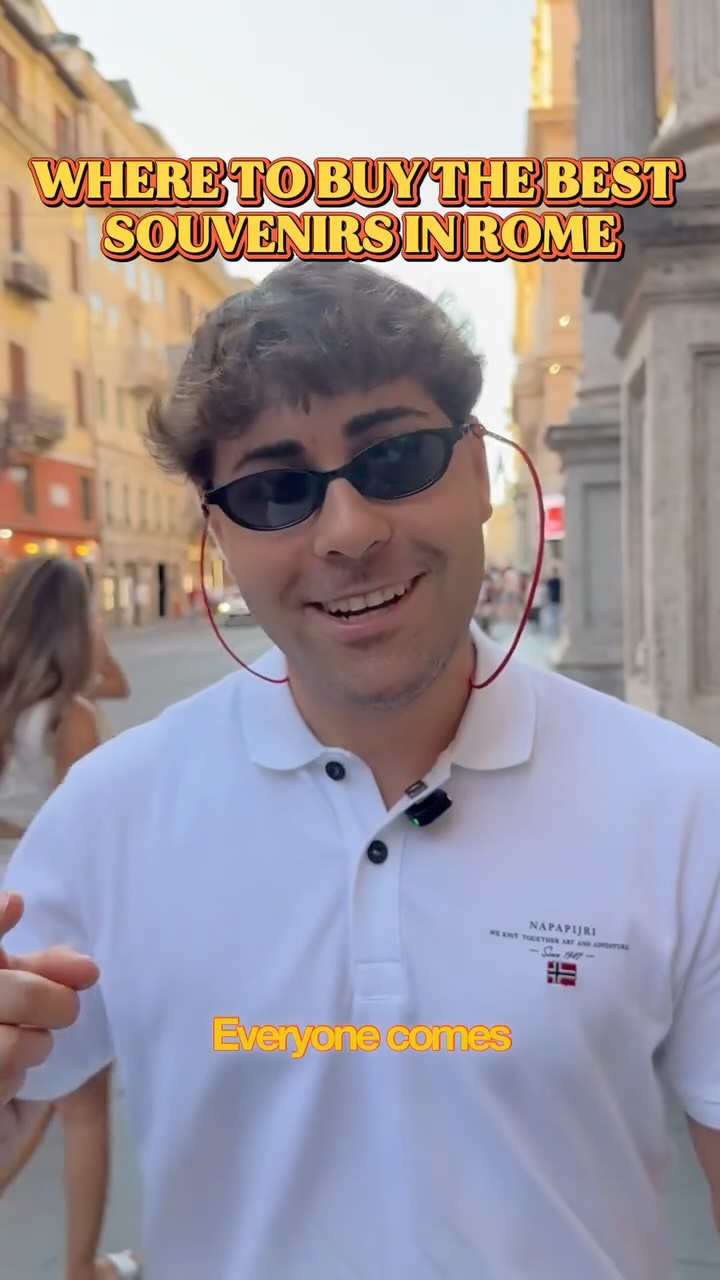 Rome's Via del Corso For Authentic Souvenirs