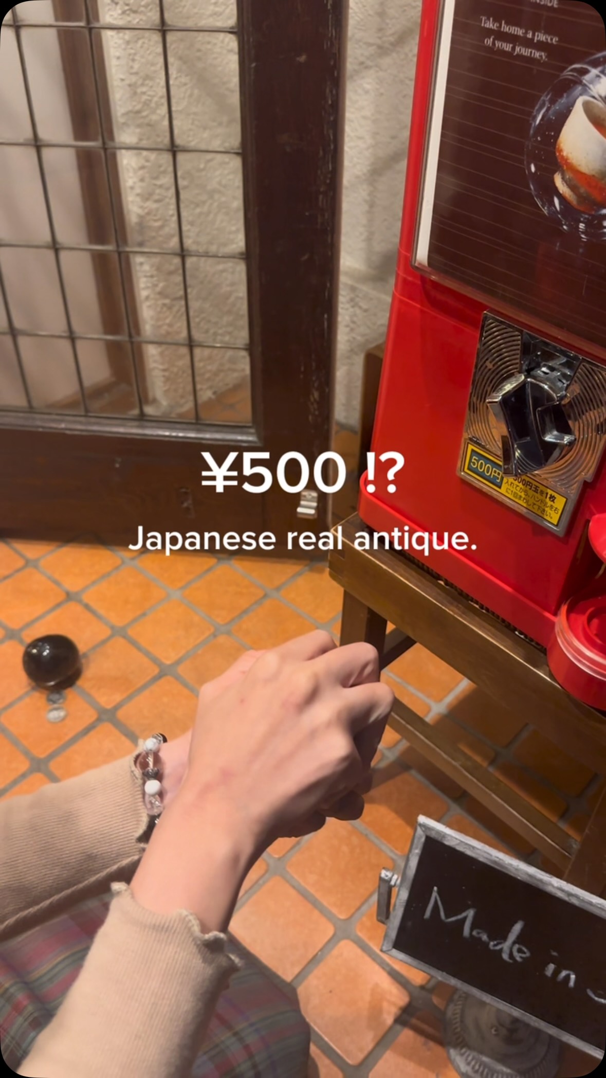 Discover Vintage Japanese Collectibles Near Shinjuku Gyoen