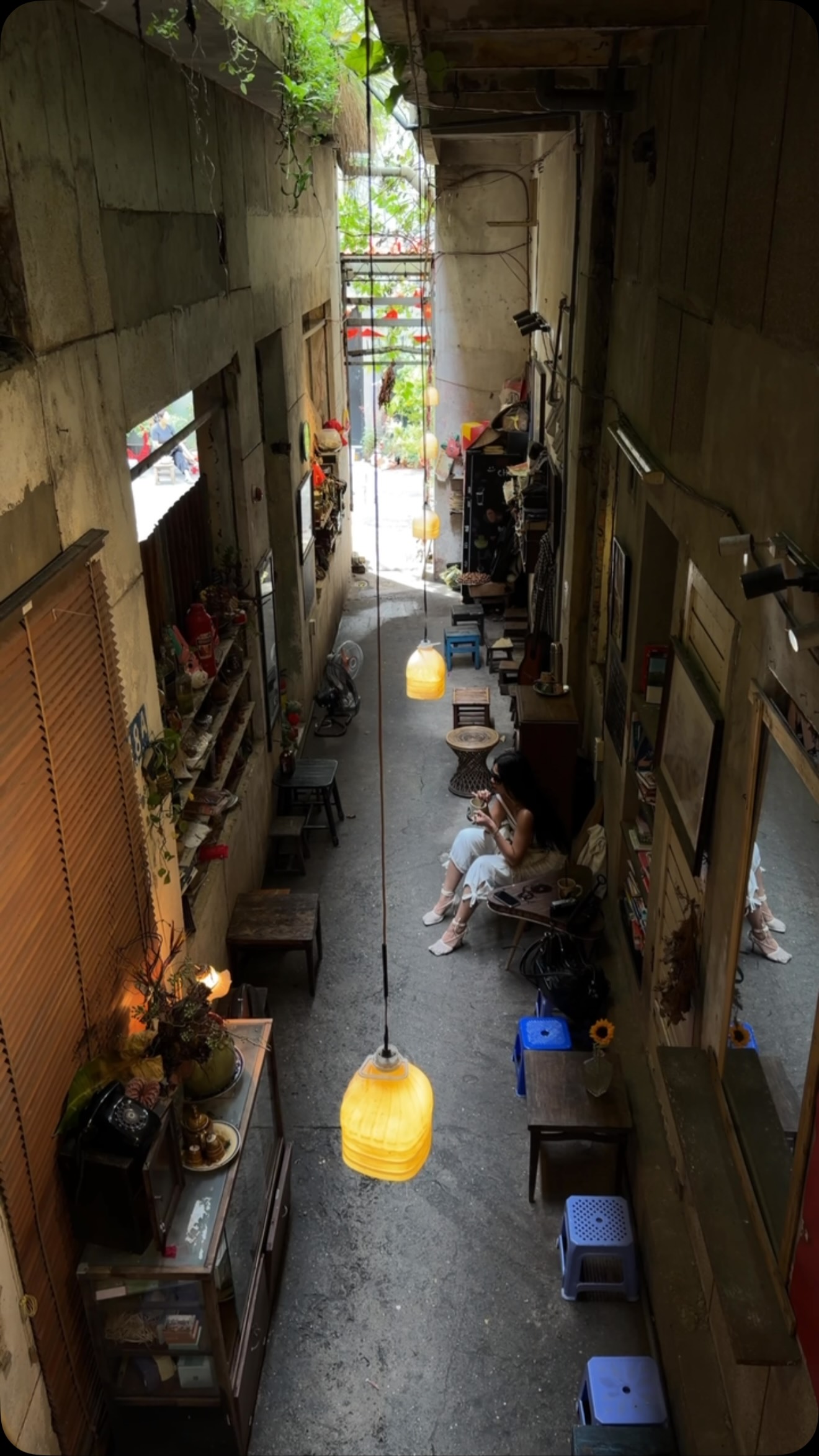 Hidden Alleyway Coffee Shop in Ho Chi Minh