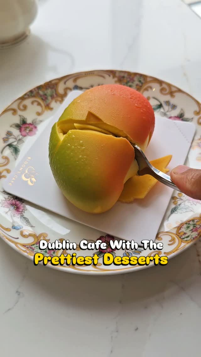 Bloom's Cafe Serves Visually Stunning Desserts