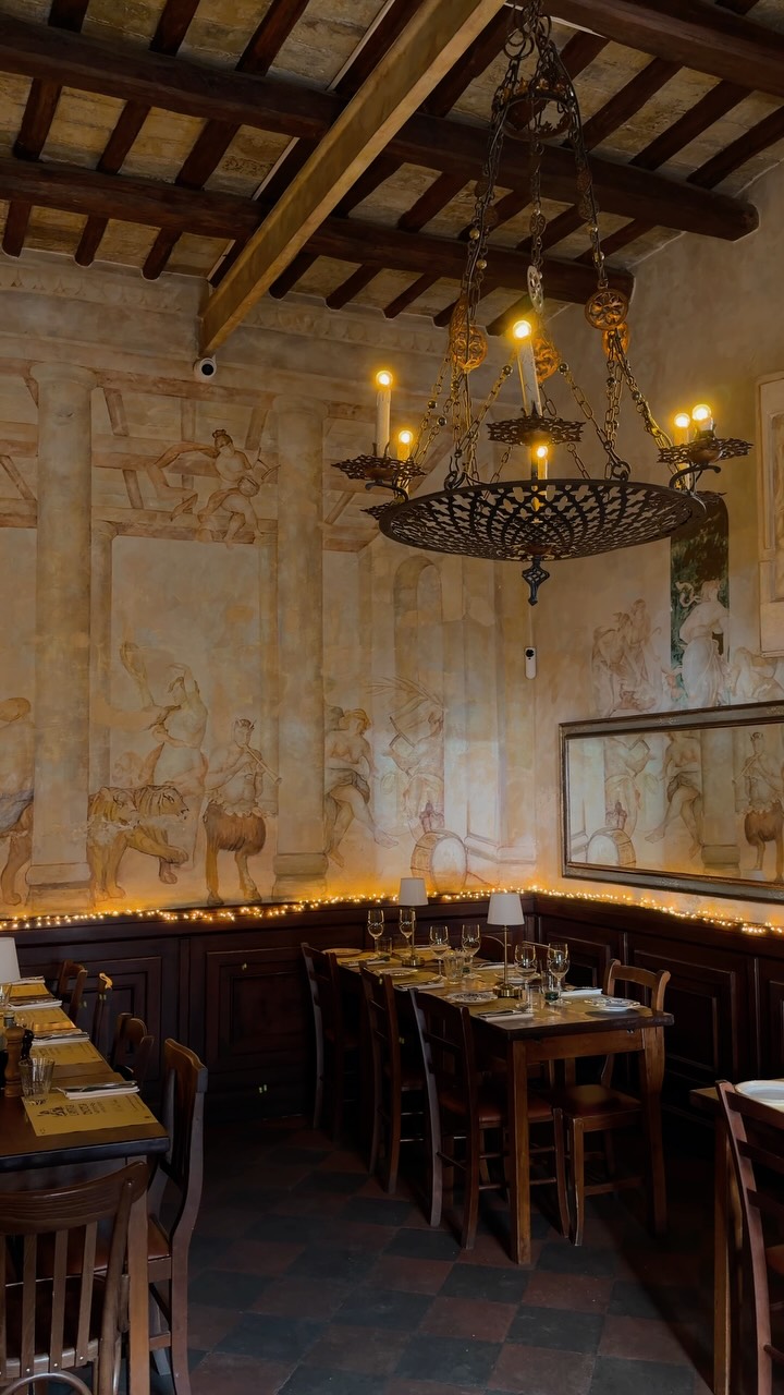 Antica Enoteca Ristorante Offers Wine Bar Experience