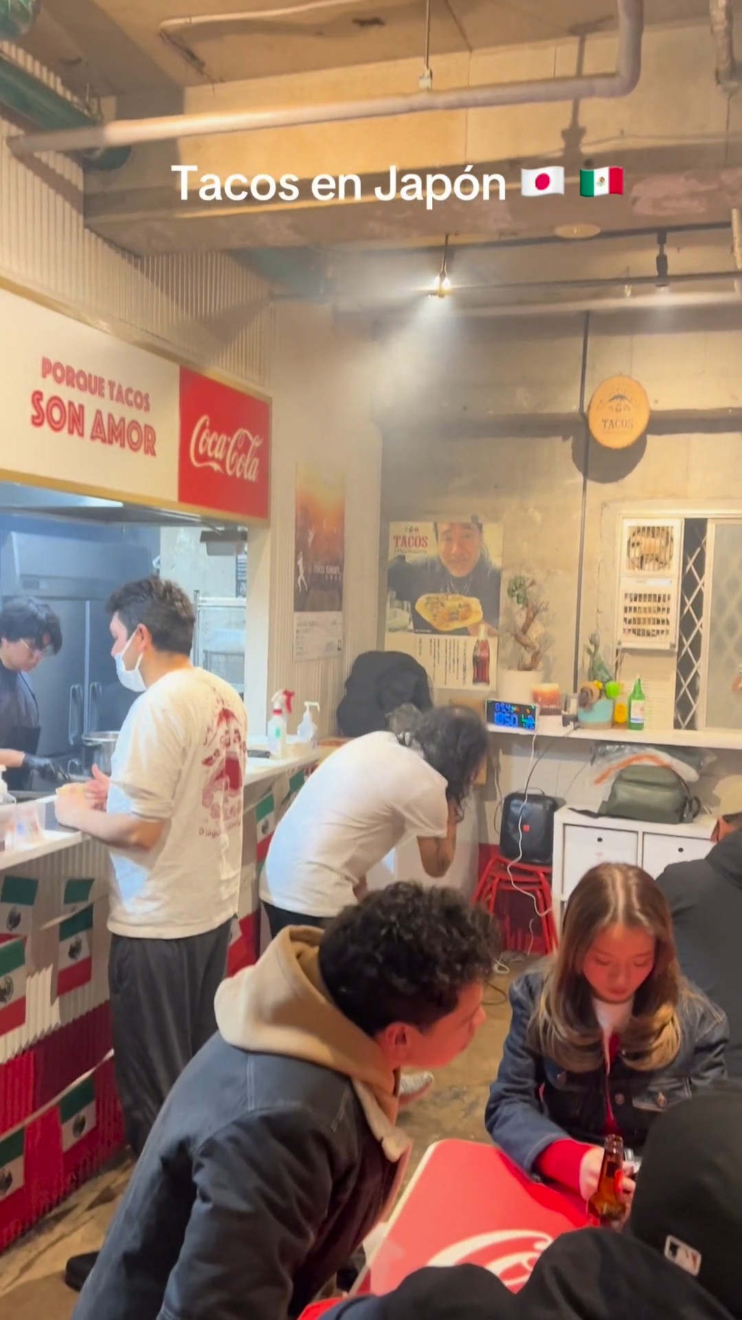 Tacos 3 Hermanos Harajuku Public Hall