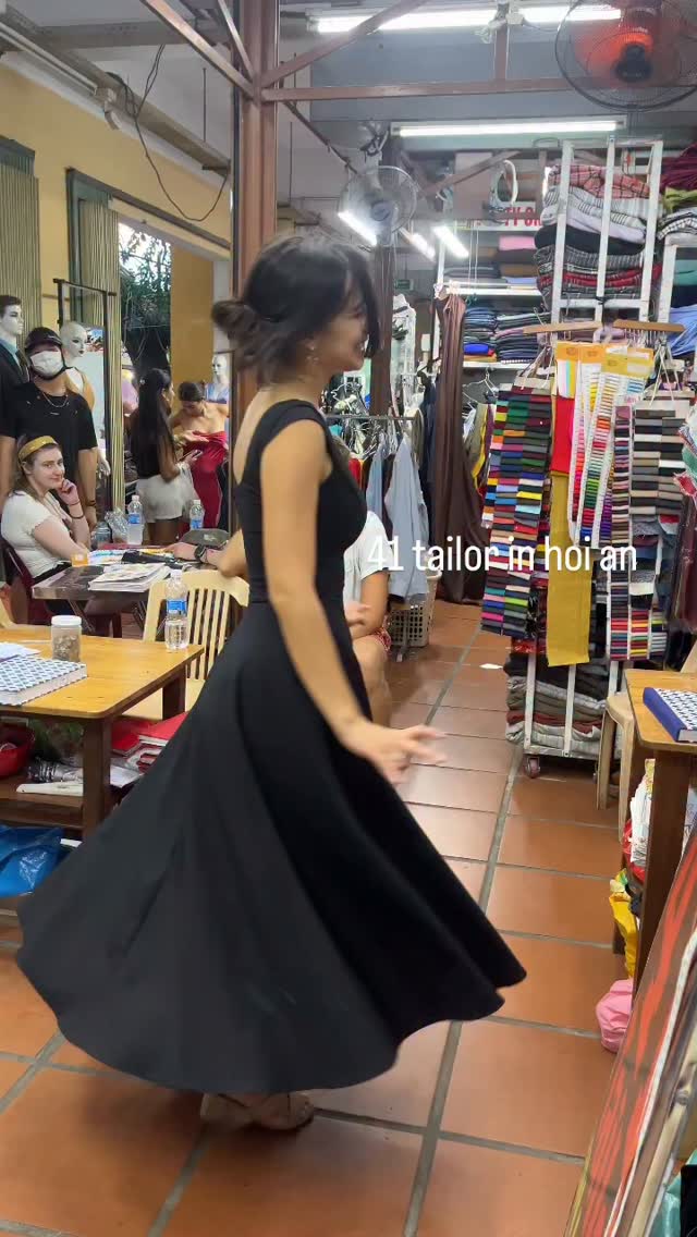 Hoi An Tailor Shop Offers Custom Clothing