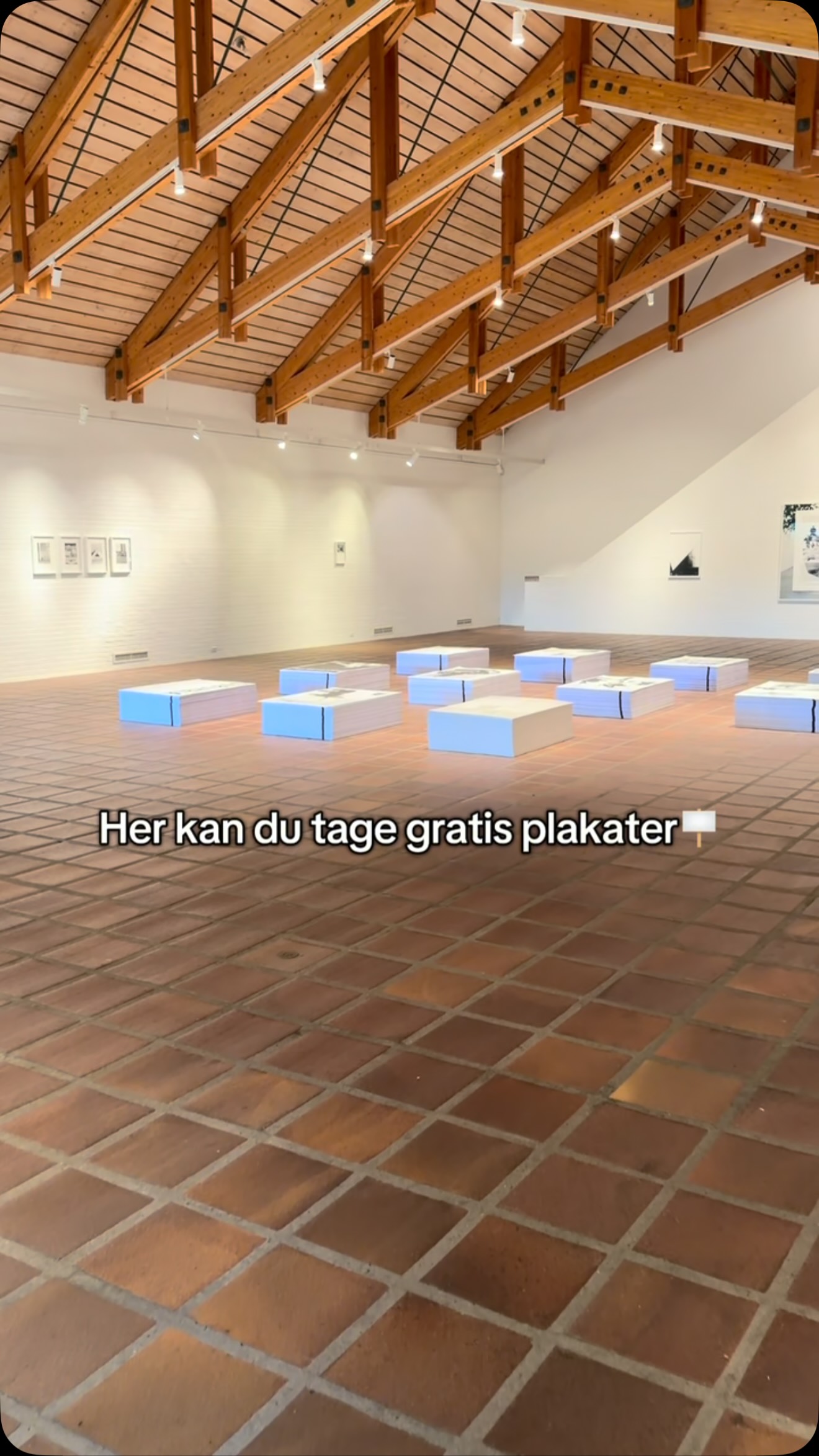 Kastrupgård Offers Free Art Posters