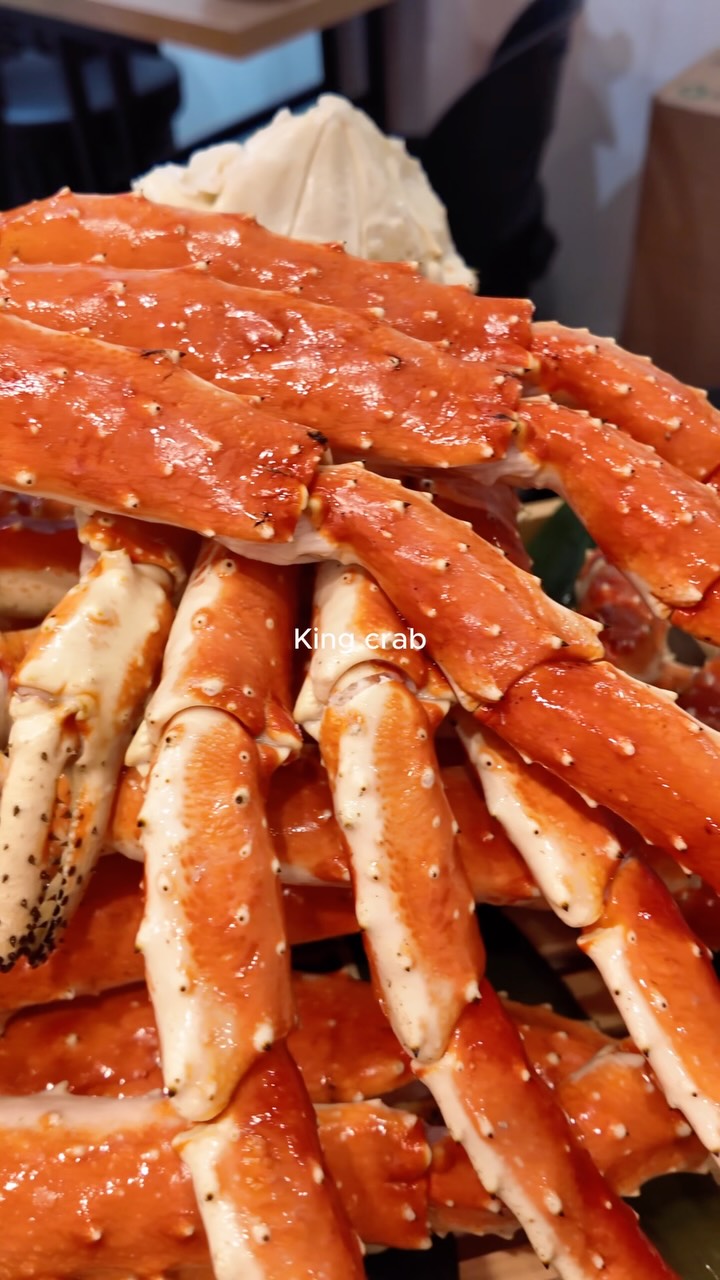Osaka Restaurant Offers Unlimited Wagyu and Seafood