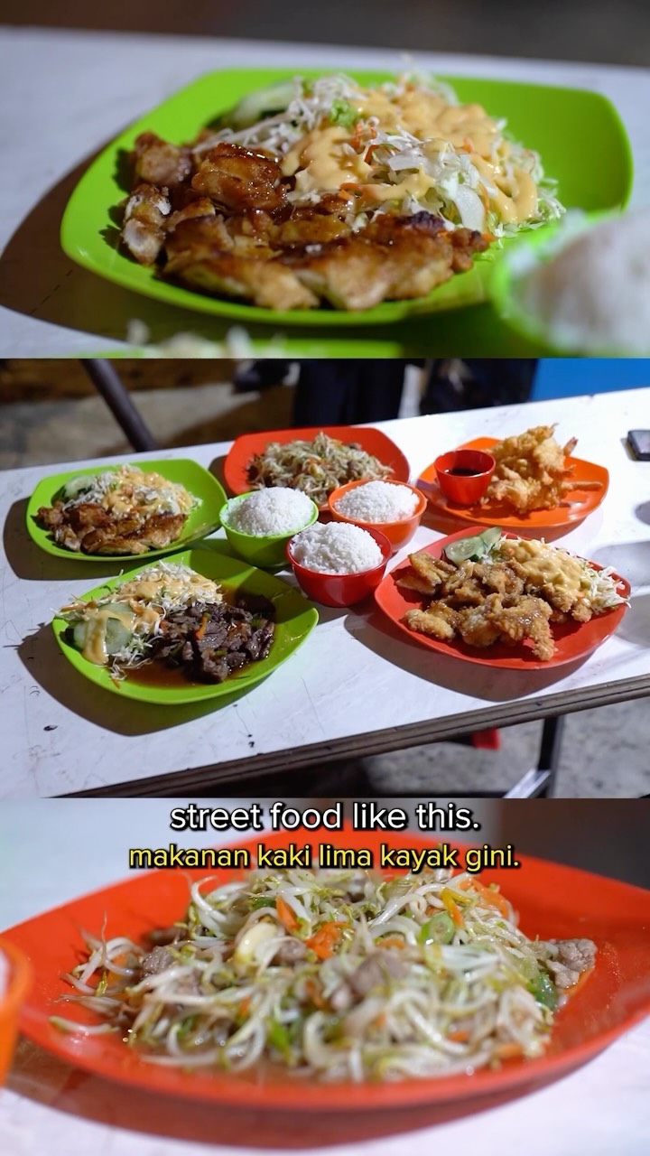 Indonesian Noodle & Chicken Dish Havens