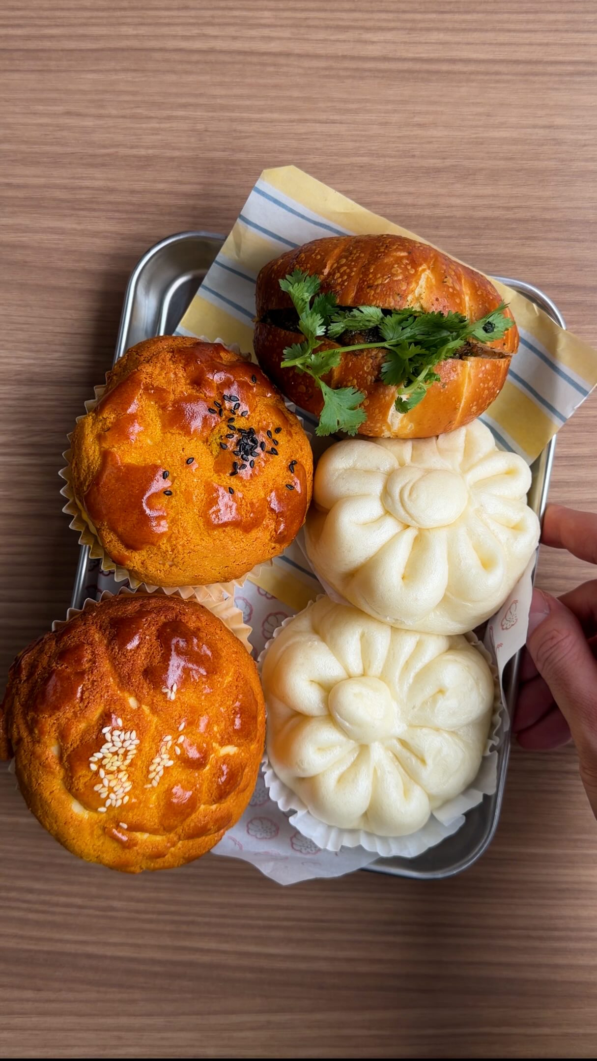 Bakpaonyas and Bolobuns Available Now