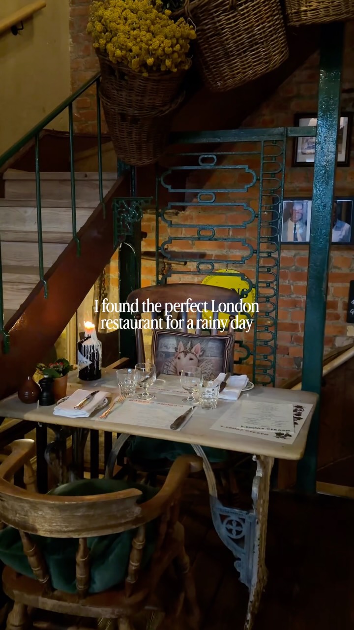 Cozy Countryside Cottage Vibe in London