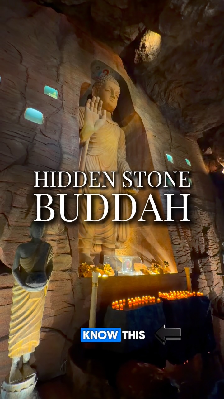 Bangkok Temples Feature Hidden Buddha Statues