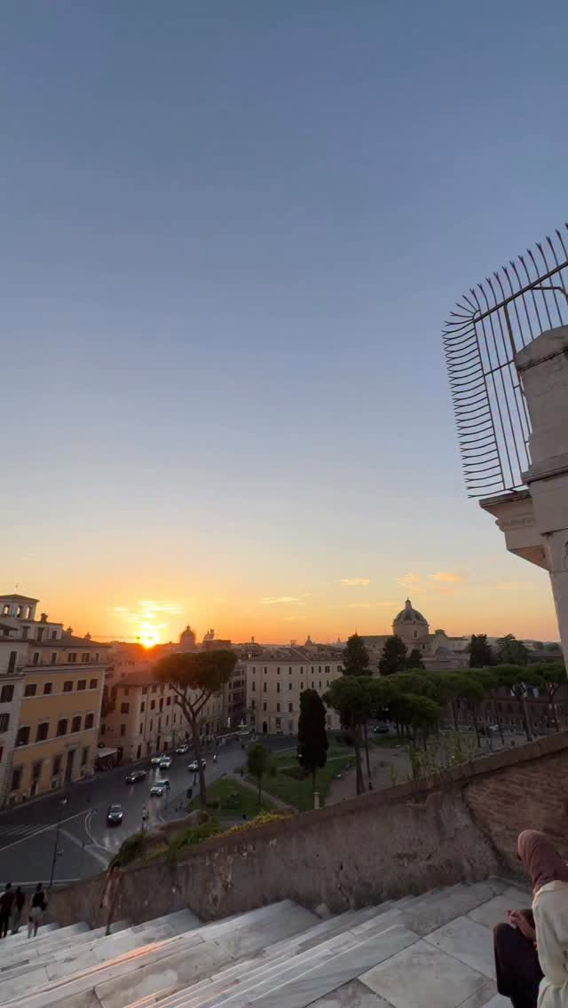 Rome's Secret Sunset Spot Near Piazza Venezia