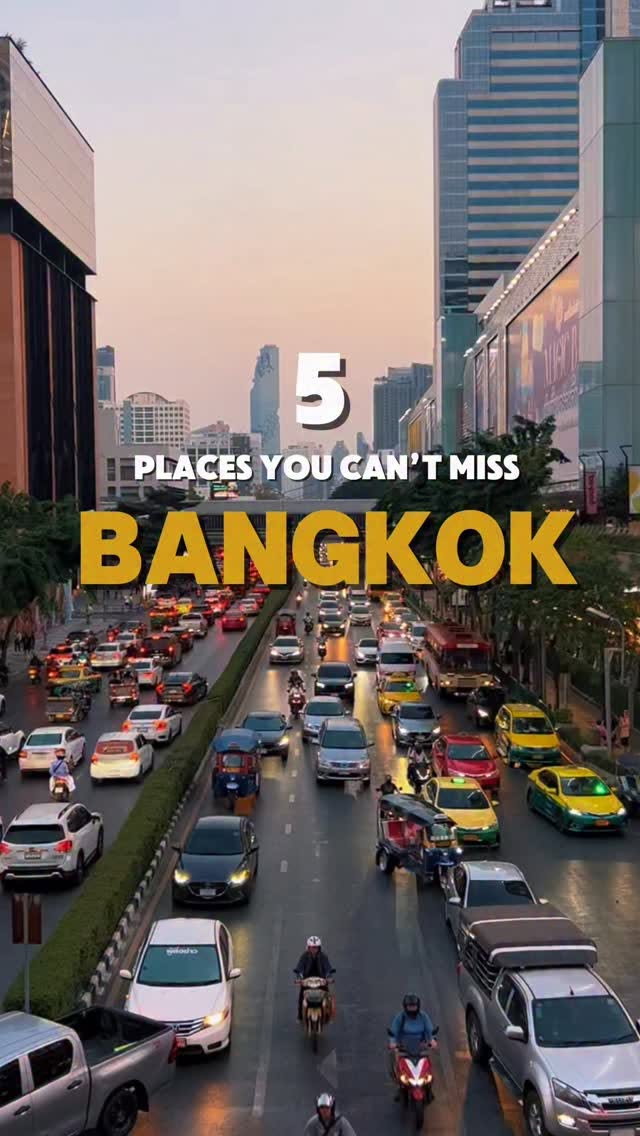 Discover Bangkok's Iconic Neighborhoods and Cultural Sites