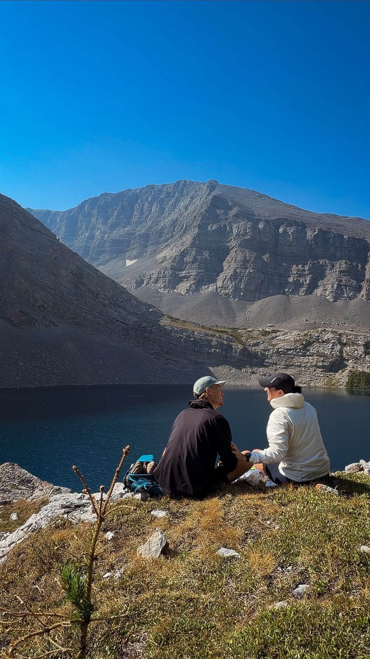 Mountain Hike To Carnarvon Lake