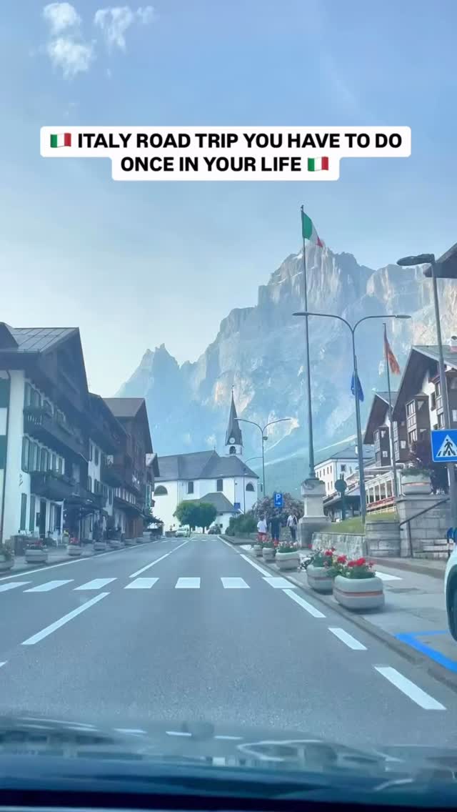 Dolomites Road Trip: Lakes and Mountain Views