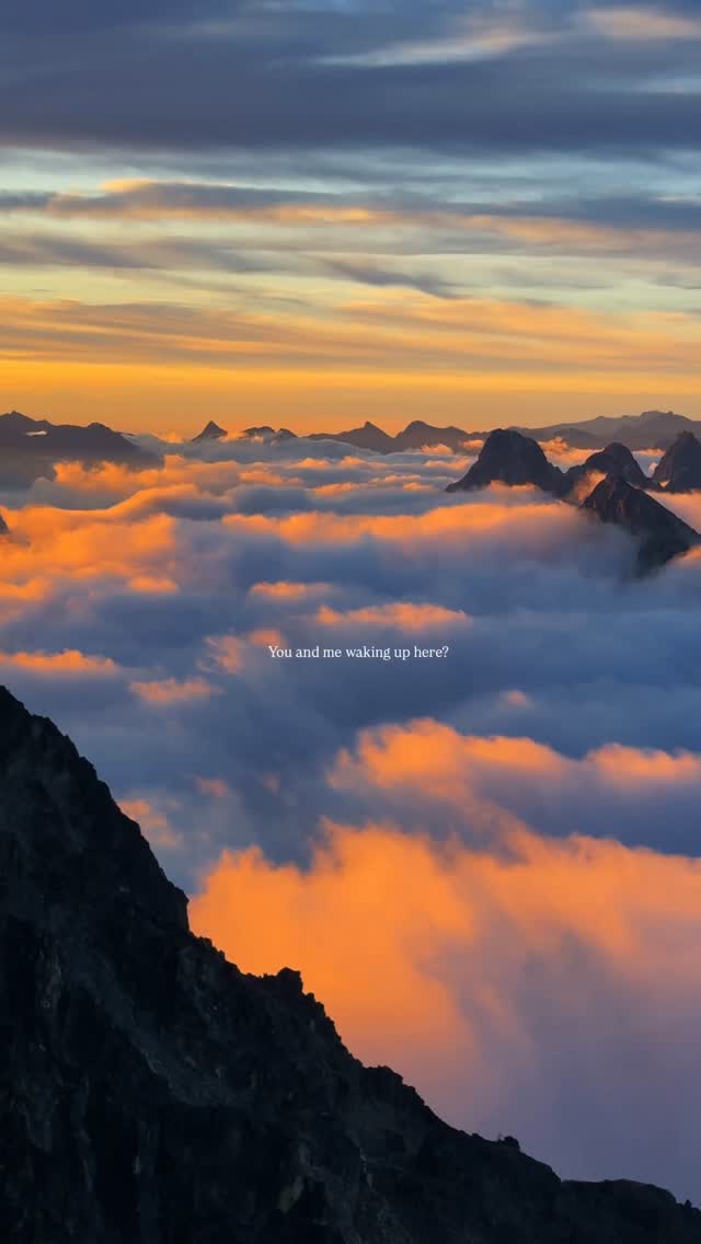 Cowboy Camping Sunrise Over North Cascades