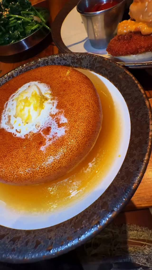 NYC Spots Serving Viral Honey-Butter Pancakes