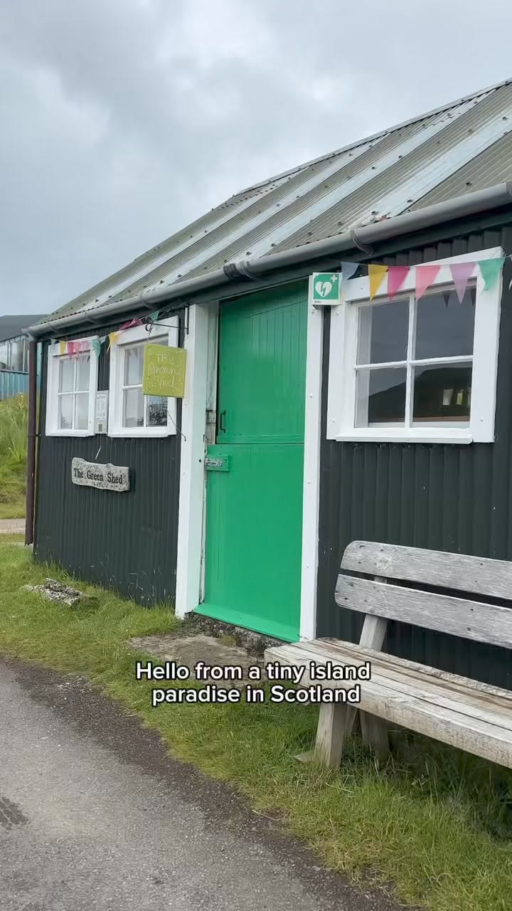 Scottish Isle Of Muck Accommodations And Attractions