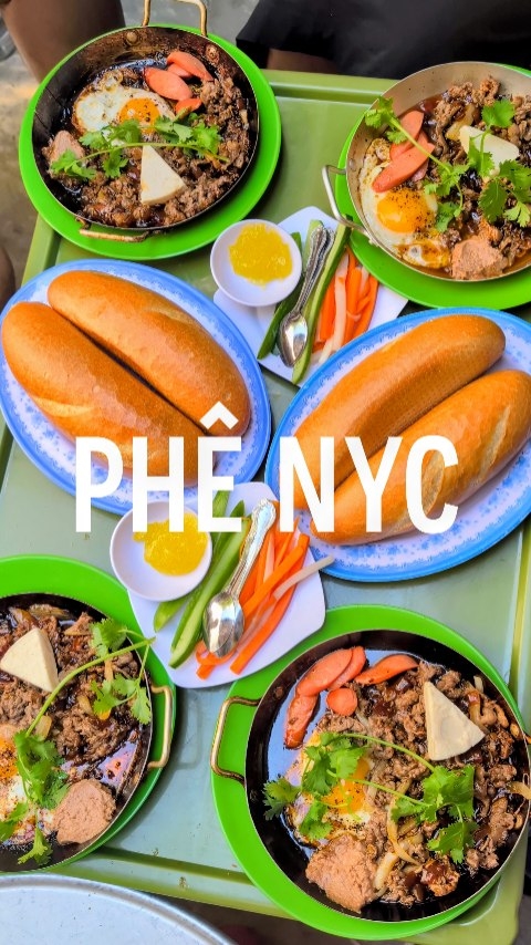 Authentic Vietnamese Banh Mi Chao Served Weekends