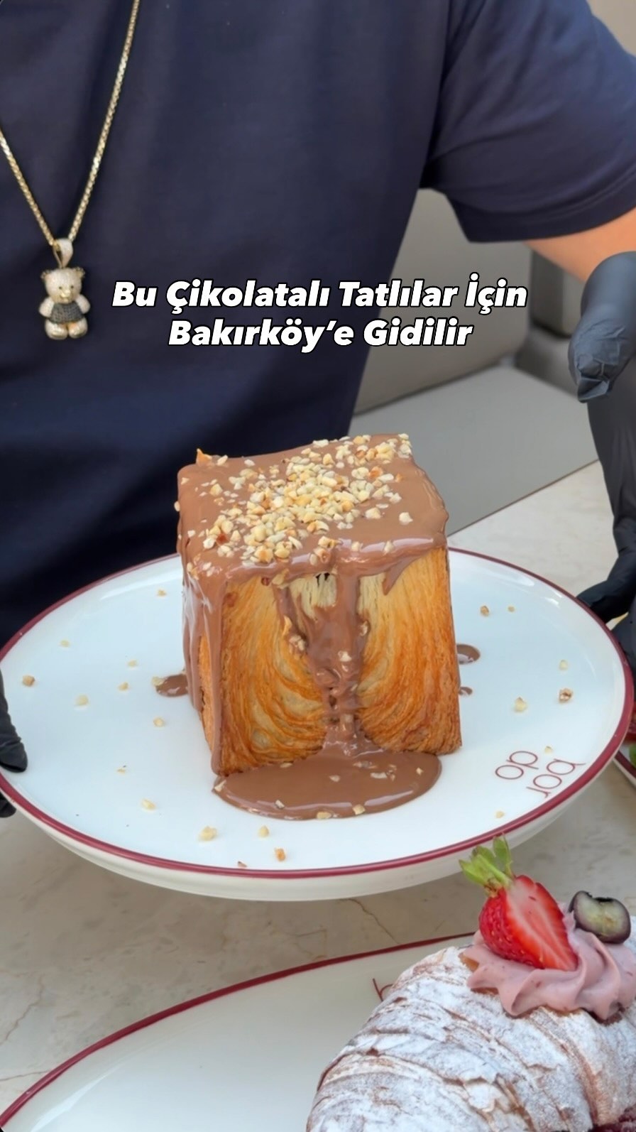 Chocolate Croissants and Breakfast Delights in Bakırköy