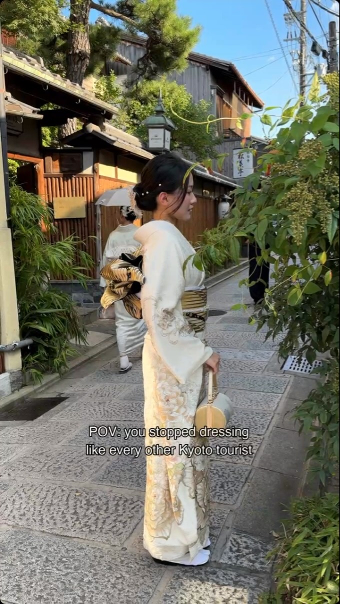 Kyoto Kimono Experience Through Gion