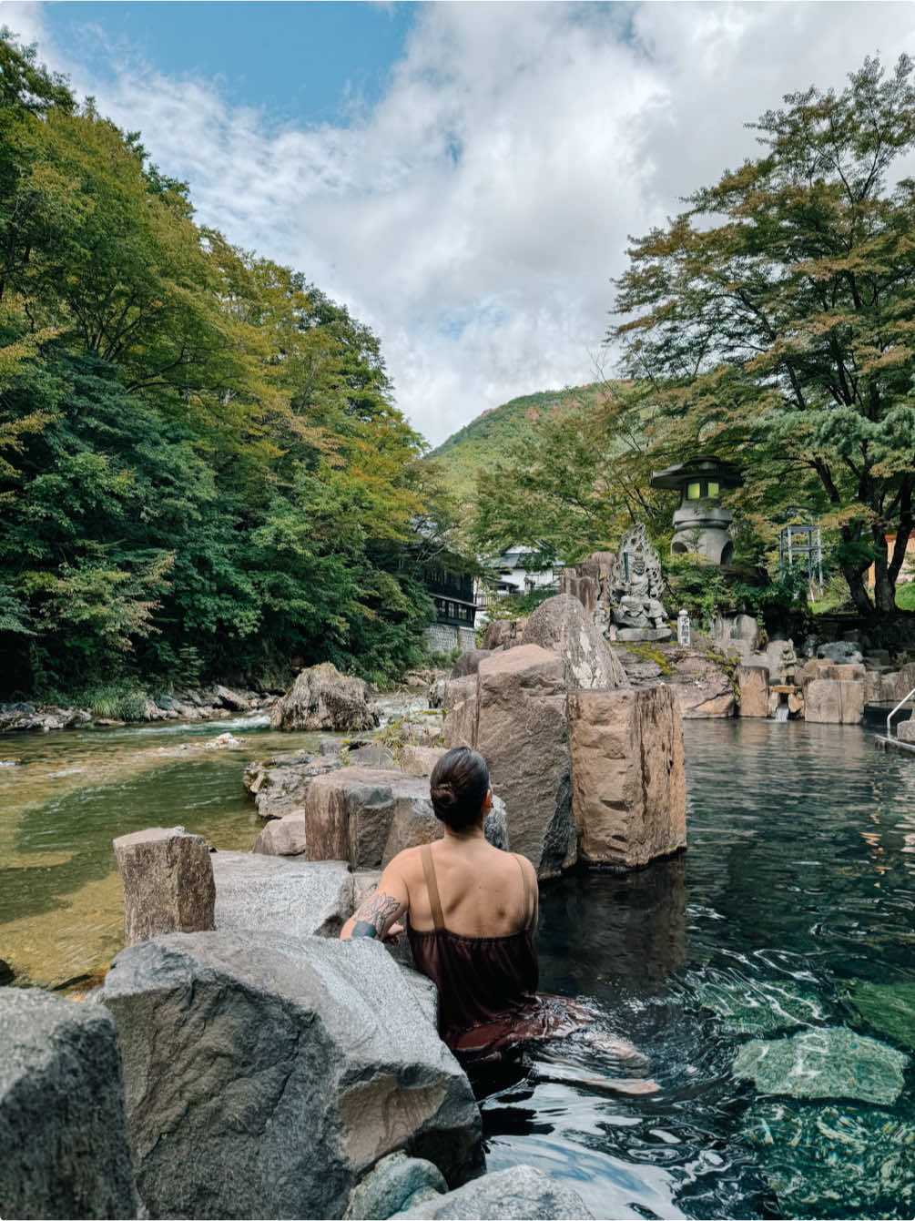 Takaragawa Onsen: Tattoo-Friendly Hot Spring