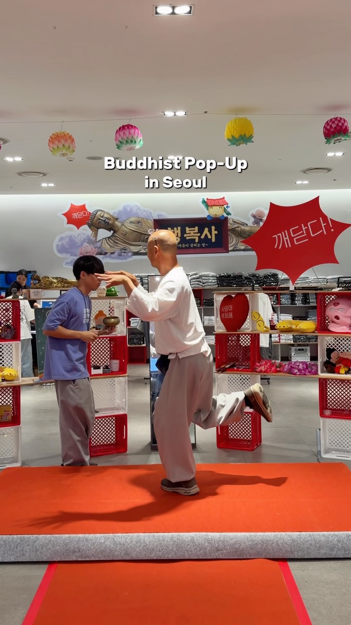 Buddhist Pop-Up Offers Spiritual Goods and Activities