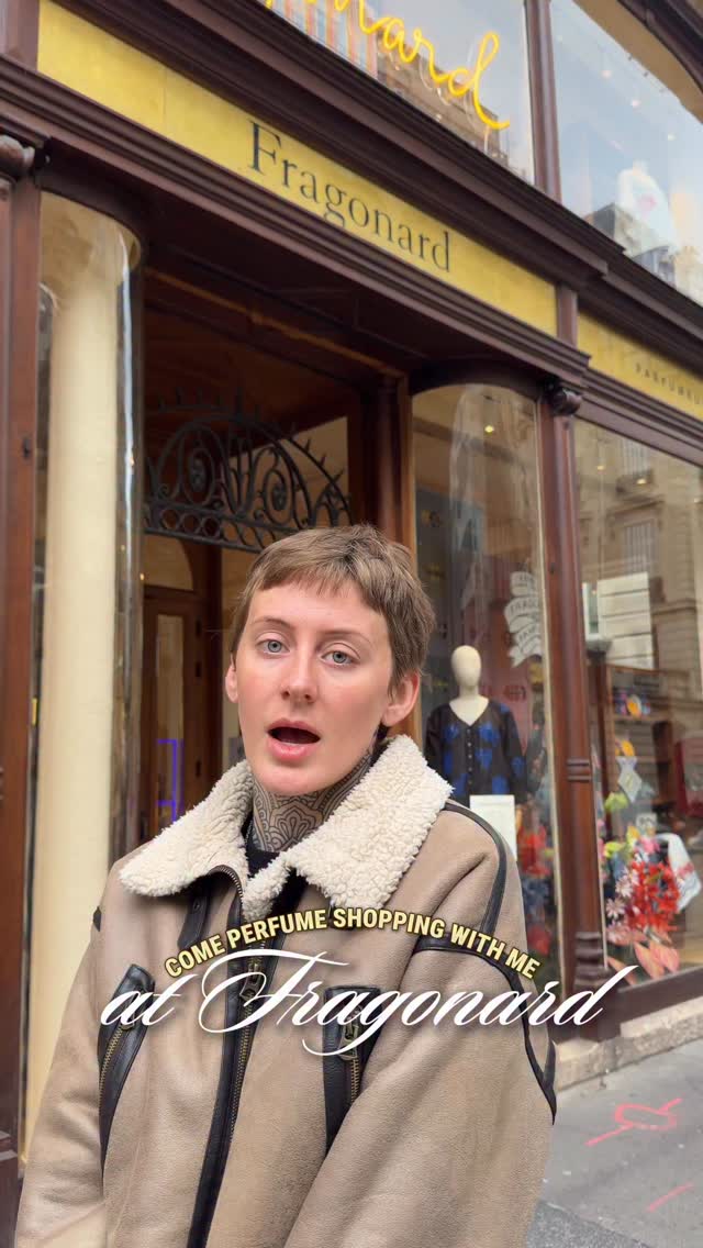 Paris Perfume Shops Feature Floral Scents
