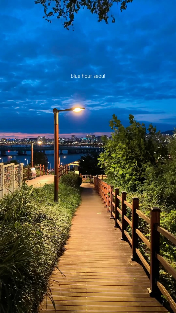 Seoul's Blue Hour Views And Riverside Cafe