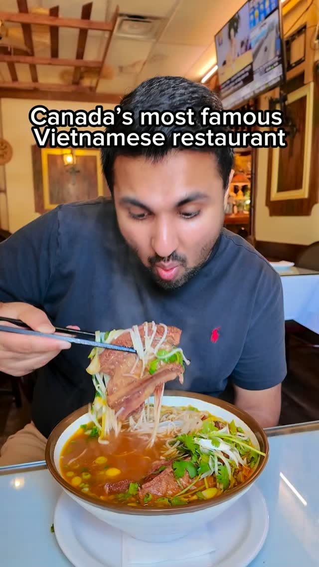 Mississauga Vietnamese Restaurant Gains Fame
