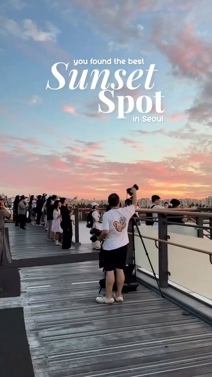 Seoul's Han River Sunset Views