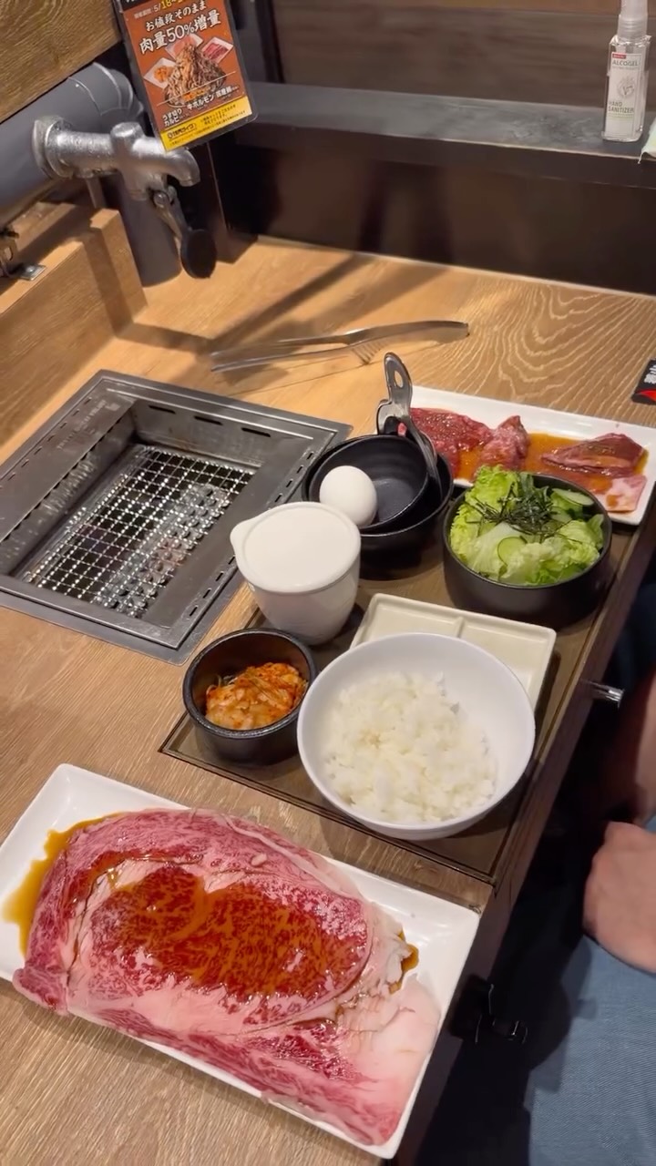 Tokyo's 24-Hour Wagyu Grill Restaurant