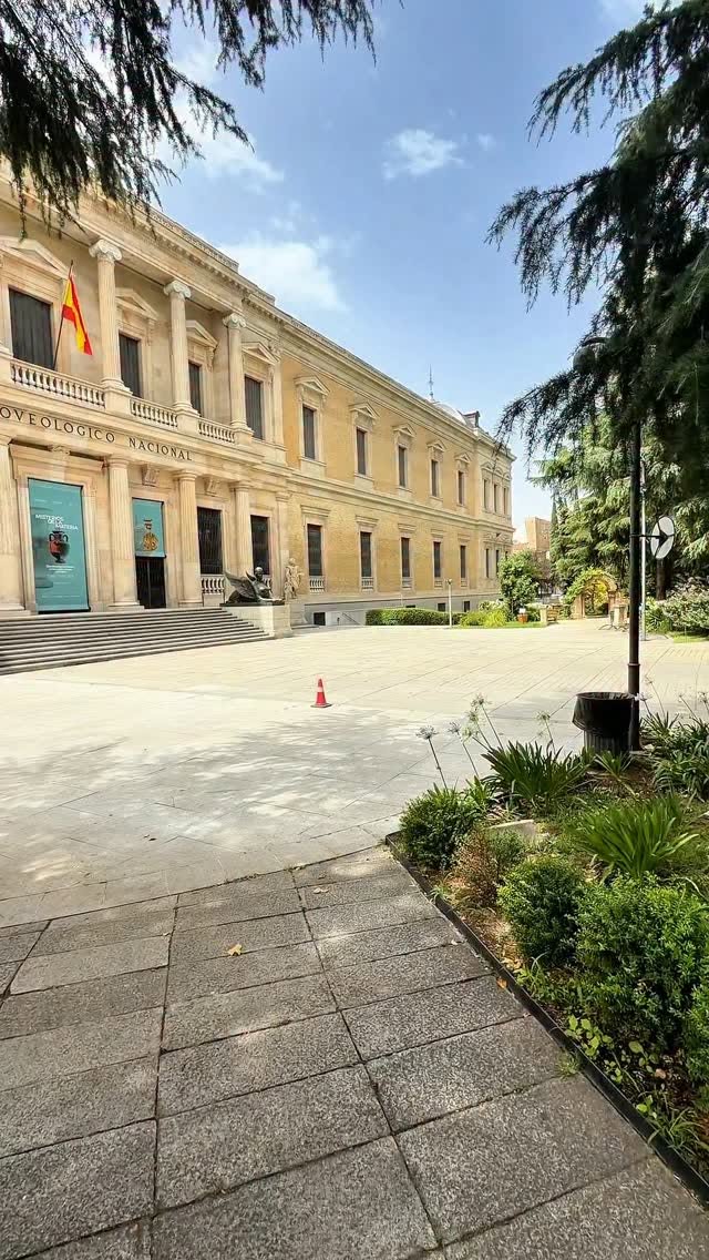 Madrid's Cave Replica At Archaeological Museum