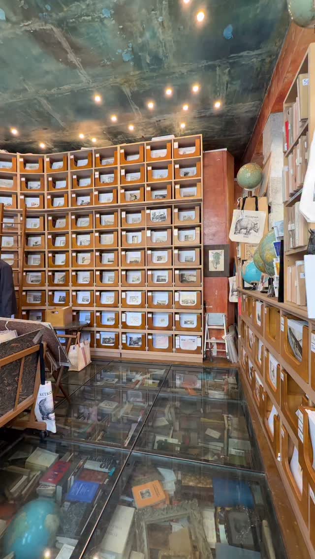 Paris's Antique Print Shops and Gardens