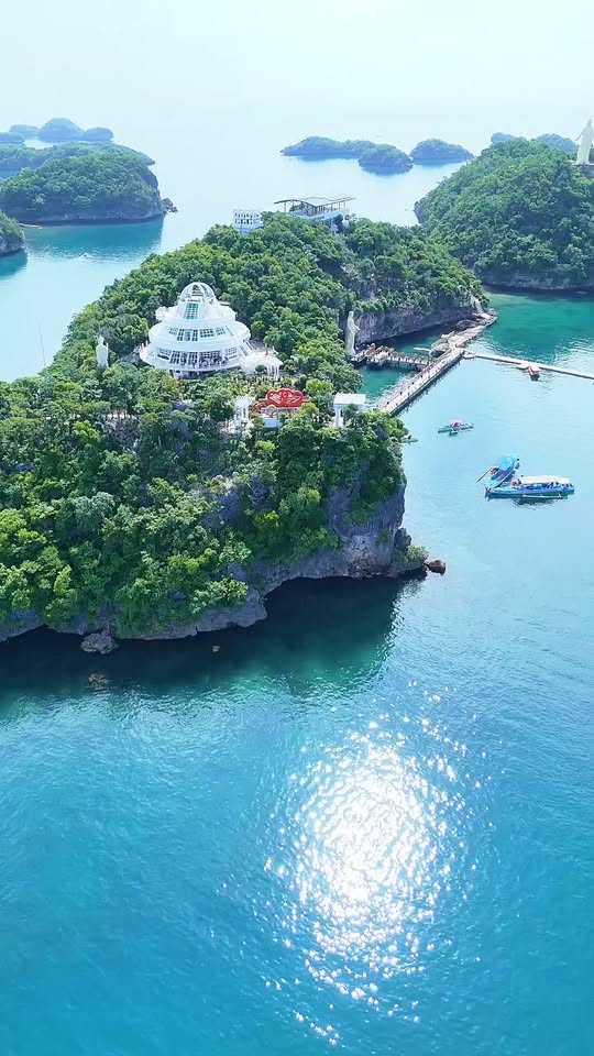 Hundred Islands National Park